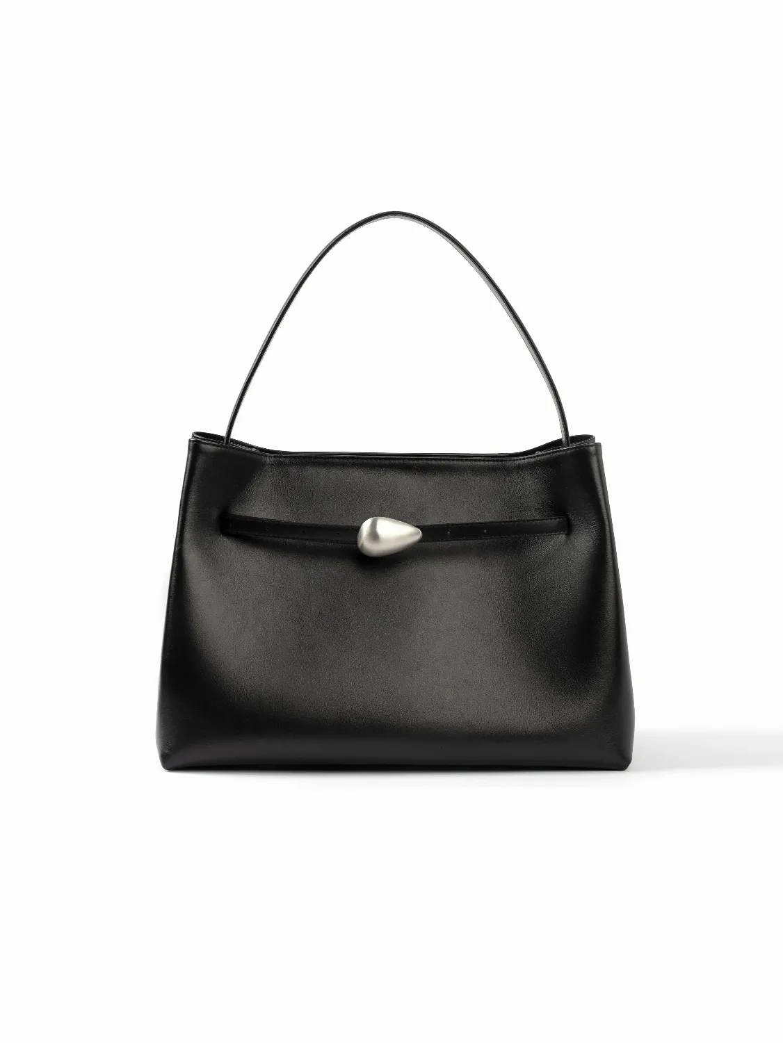 DESIRE BLACK WITH BAISSE